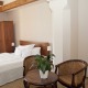 Dvoulůžkový pokoj s výhledem do náměstí  - Hotel U Zlatého Lva Havlíčkův Brod